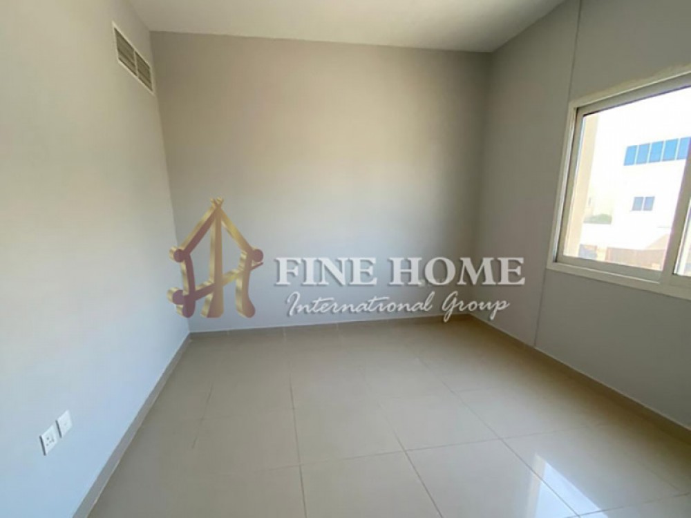 Amazing Values For 4 Bedroom Villa With Garden on Al Reef photo 1