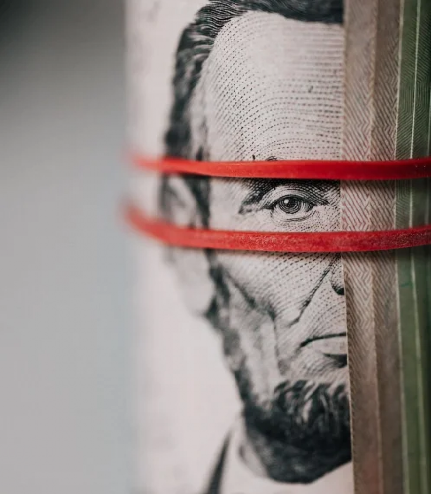 Hire fintech software developers photo 1